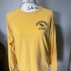 Abercrombie and Fitch crew neck size large